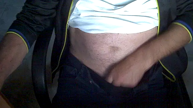 velikifant7 online show from 04/21/26, 04:19