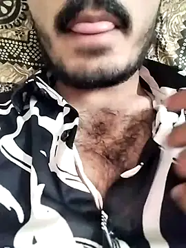 Snapshot of Hotyy_subhu chatting on 09/28/25, 04:45 Hotyy subhu online show from 09/28/25, 04:45