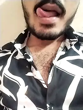 Snapshot of Hotyy_subhu chatting on 09/29/25, 02:44 Hotyy subhu online show from 09/29/25, 02:44