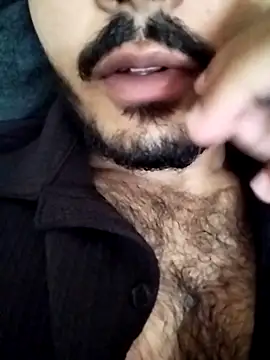 Snapshot of Hotyy_subhu chatting on 10/14/25, 03:35 Hotyy subhu online show from 10/14/25, 03:35