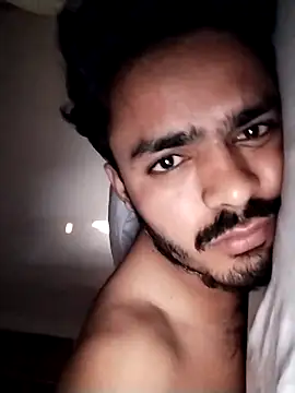 Snapshot of Hotyy_subhu chatting on 10/21/25, 02:12 Hotyy subhu online show from 10/21/25, 02:12