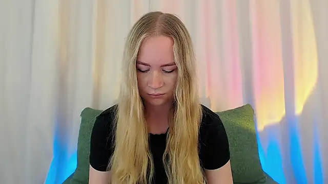 Mystic Chloe online show from 09/09/25, 12:54