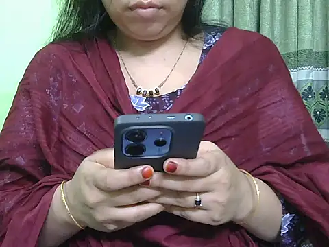 Snapshot of fairy_queen07 chatting on 05/13/26, 08:23 fairy queen07 online show from 05/13/26, 08:23