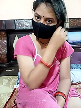 Priyanka Pal online show from 11/28/25, 01:08