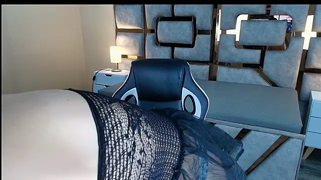 Candy Velvet online show from 12/14/25, 05:02