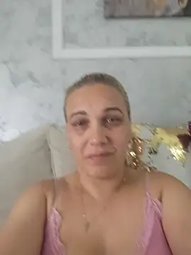 Snapshot of PalomaDesireee chatting on 08/07/26, 01:35 PalomaDesireee online show from 08/07/26, 01:35