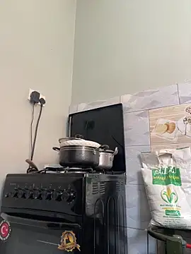 ewatyu online show from 12/05/25, 08:01