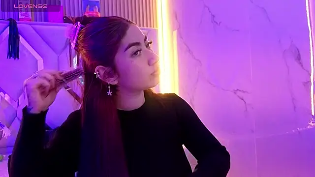 Sophia tf online show from 03/31/26, 08:09