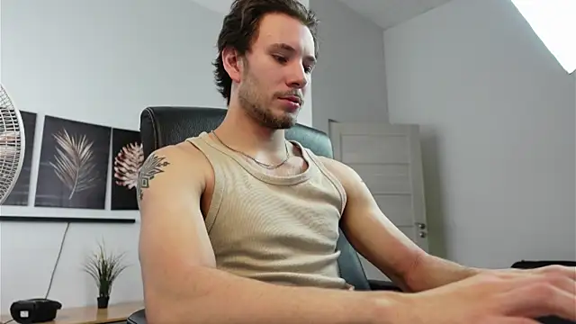 Ethan Fyre online show from 10/11/25, 09:41