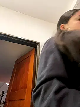 EmilyHarperr online show from 11/05/25, 11:32