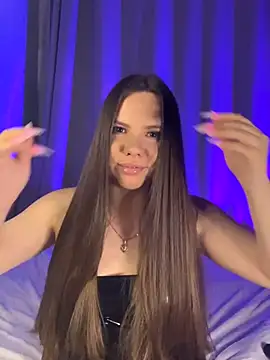 Chloe loo online show from 09/20/25, 06:53