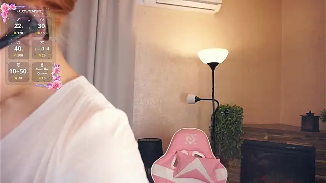 VerniceEngelking online show from 10/31/25, 06:03