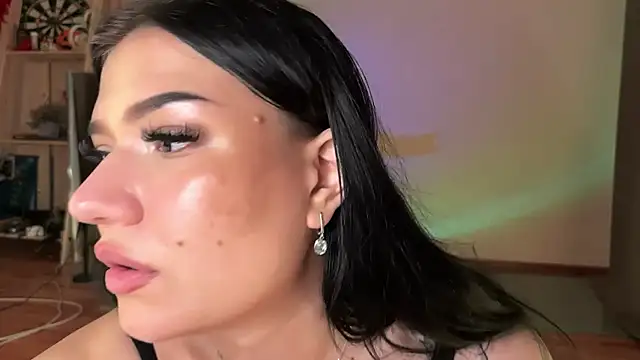jennifersboooty online show from 09/28/25, 09:53