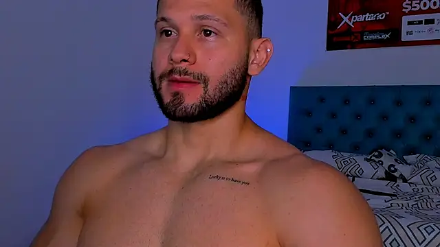 Snapshot of andrewcorey1 chatting on 09/10/25, 11:21 andrewcorey1 online show from 09/10/25, 11:21