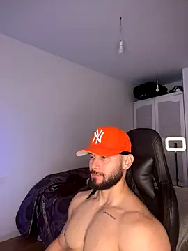 Snapshot of andrewcorey1 chatting on 10/23/25, 05:40 andrewcorey1 online show from 10/23/25, 05:40