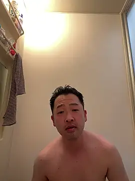 Snapshot of shin0689 chatting on 07/12/26, 02:35 shin0689 online show from 07/12/26, 02:35