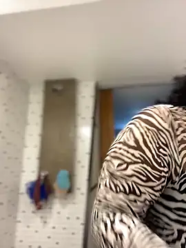 Tokio Sakura online show from 04/17/26, 05:21