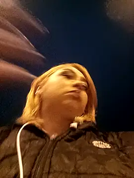 Mariana-94 online show from 12/02/25, 11:11