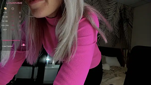 Kira Key online show from 02/28/26, 01:50