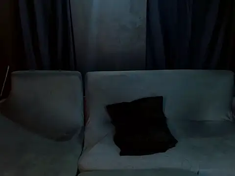 hugesignificant 69 online show from 09/17/25, 11:39