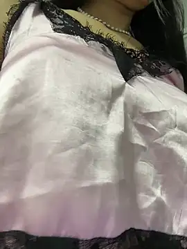 Bella Vixen  online show from 02/16/26, 12:40