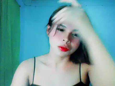 kera metina online show from 12/17/25, 02:39