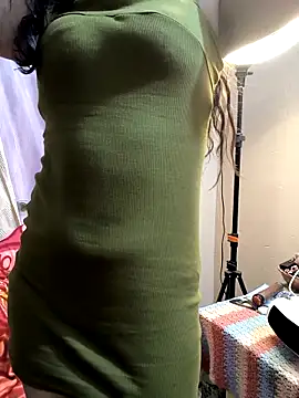 queenbuggi online show from 12/05/25, 11:08