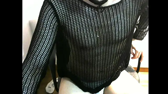 Snapshot of _rearim_ chatting on 10/29/25, 02:19  rearim  online show from 10/29/25, 02:19