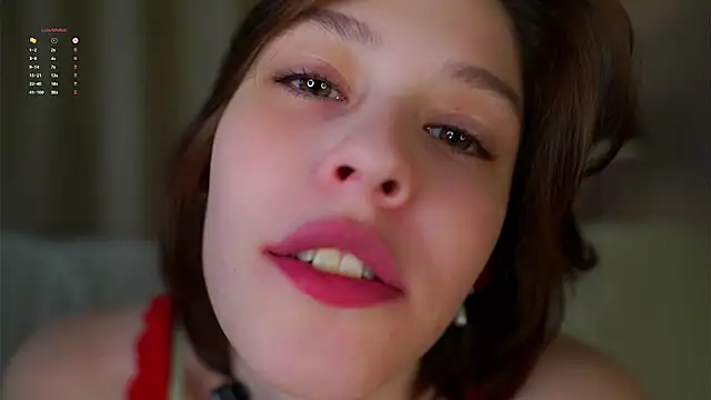 Snapshot of LurleneRamo chatting on 10/16/25, 01:06 LurleneRamo online show from 10/16/25, 01:06