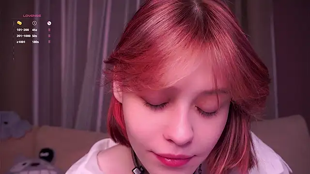 Snapshot of LurleneRamo chatting on 11/21/25, 01:15 LurleneRamo online show from 11/21/25, 01:15