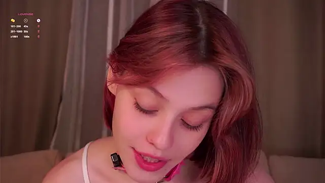 Snapshot of LurleneRamo chatting on 11/25/25, 01:05 LurleneRamo online show from 11/25/25, 01:05