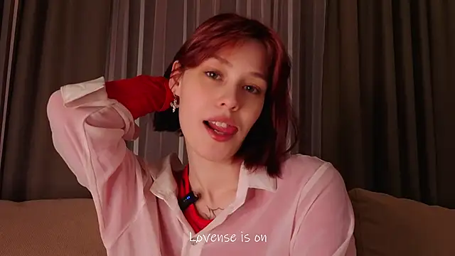 Snapshot of LurleneRamo chatting on 02/01/26, 01:04 LurleneRamo online show from 02/01/26, 01:04