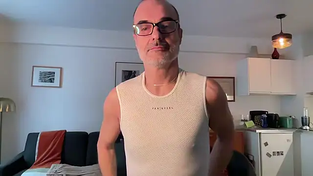 Milkywaymen online show from 03/13/26, 12:45