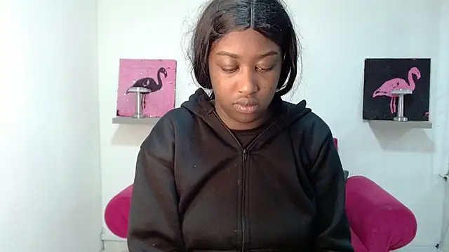 Snapshot of milykabombastik chatting on 09/15/25, 12:27 milykabombastik online show from 09/15/25, 12:27