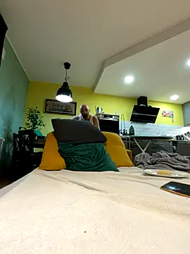 Snapshot of smint06 chatting on 10/26/25, 08:48 smint06 online show from 10/26/25, 08:48