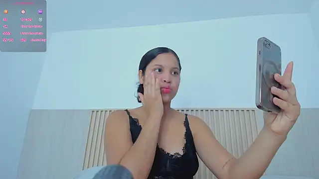 alena brown  online show from 11/10/25, 03:16