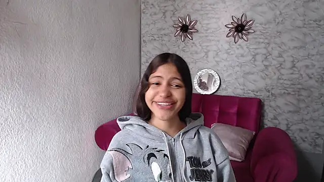 Evagirl69 online show from 04/24/26, 12:18