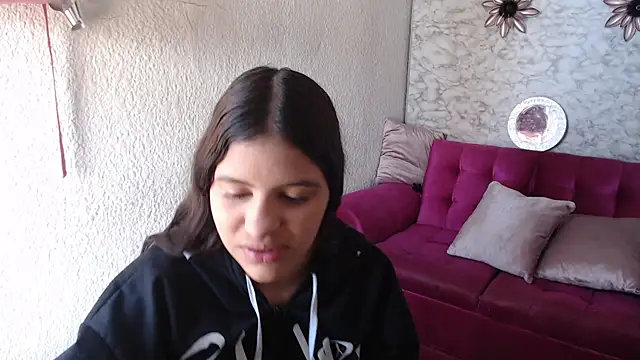 Snapshot of Evagirl69 chatting on 05/20/26, 12:22 Evagirl69 online show from 05/20/26, 12:22