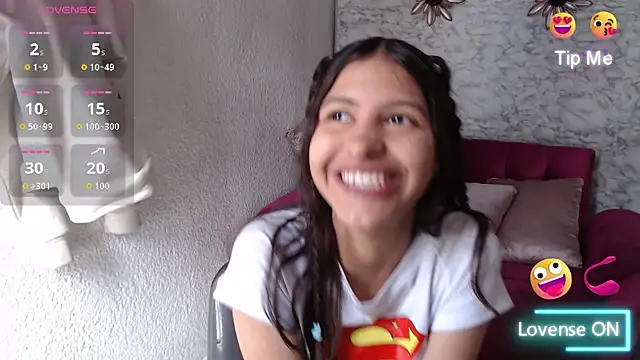 Snapshot of Evagirl69 chatting on 07/11/26, 01:25 Evagirl69 online show from 07/11/26, 01:25