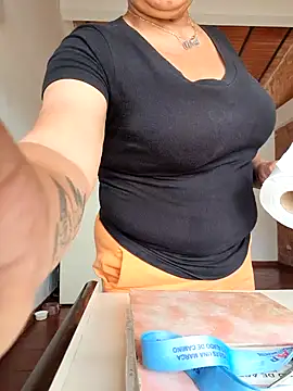 Vickysweeeettt online show from 07/04/26, 04:24