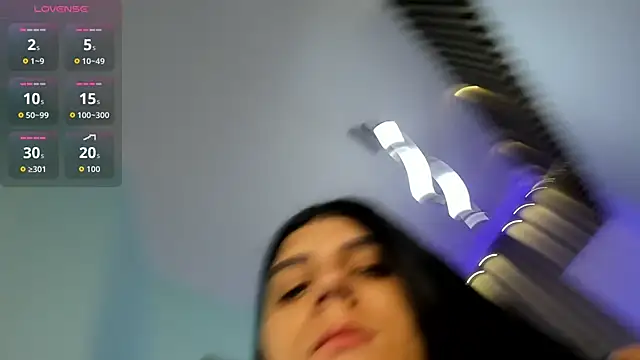 PauliinaBelle  online show from 10/26/25, 12:22