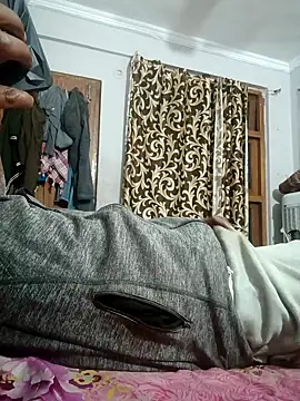 vardh033 online show from 02/12/26, 02:01