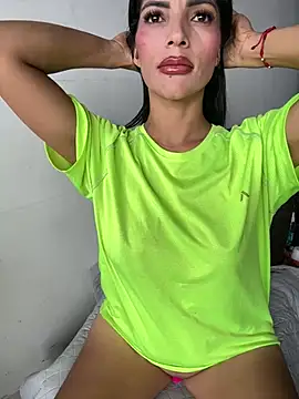 Snapshot of AlisSon__hot chatting on 07/01/26, 04:40 AlisSon hot online show from 07/01/26, 04:40