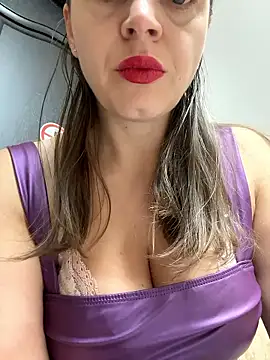 ladywithbigass online show from 01/10/26, 07:10