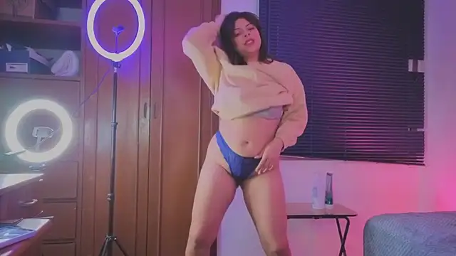 MiaCollinssx online show from 11/14/25, 01:54