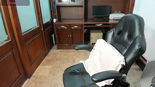 SexyRachel  online show from 10/18/25, 11:55