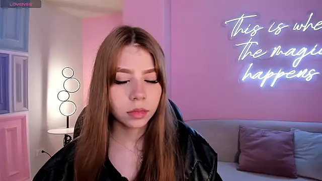 TiffannySins online show from 03/08/26, 11:08