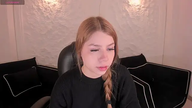 TiffannySins online show from 04/14/26, 04:18