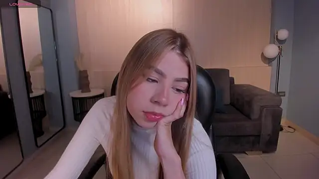 TiffannySins online show from 06/30/26, 04:02