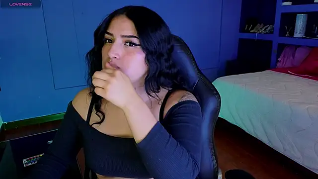 sari belle online show from 11/17/25, 08:25